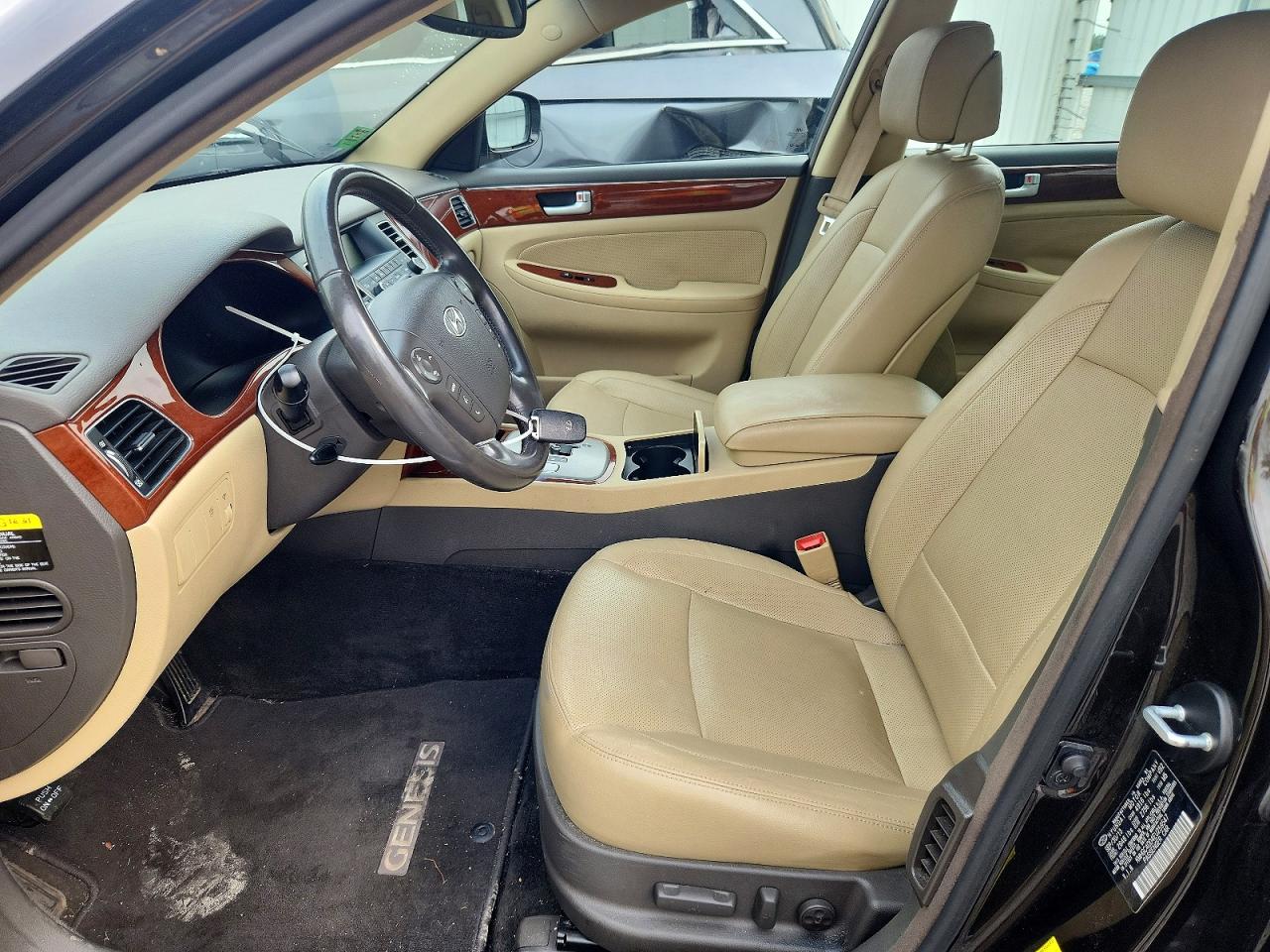 2014 Hyundai Genesis 3.8l Charcoal vin: KMHGC4DD4EU259547