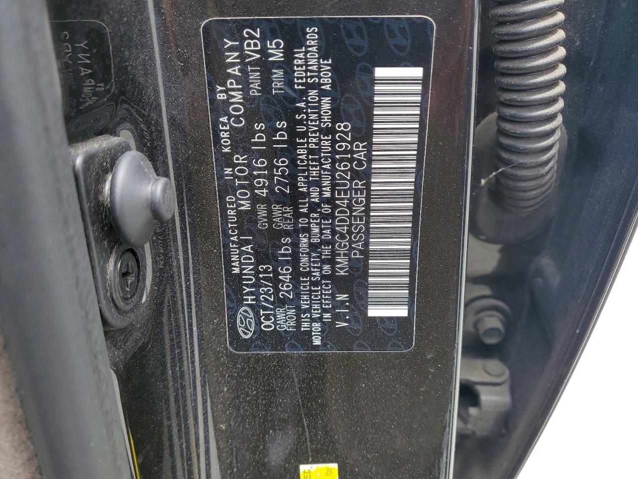 2014 Hyundai Genesis 3.8l Black vin: KMHGC4DD4EU261928