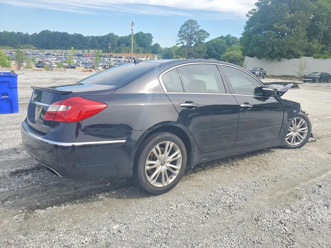 2014 Hyundai Genesis 3.8l Black vin: KMHGC4DD4EU263260