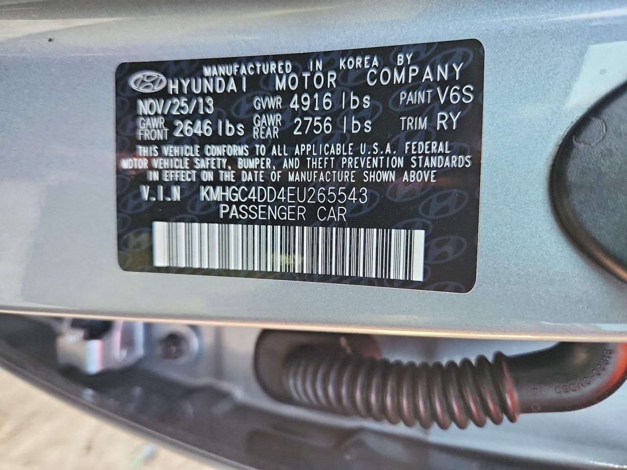 2014 Hyundai Genesis 3.8l Gray vin: KMHGC4DD4EU265543