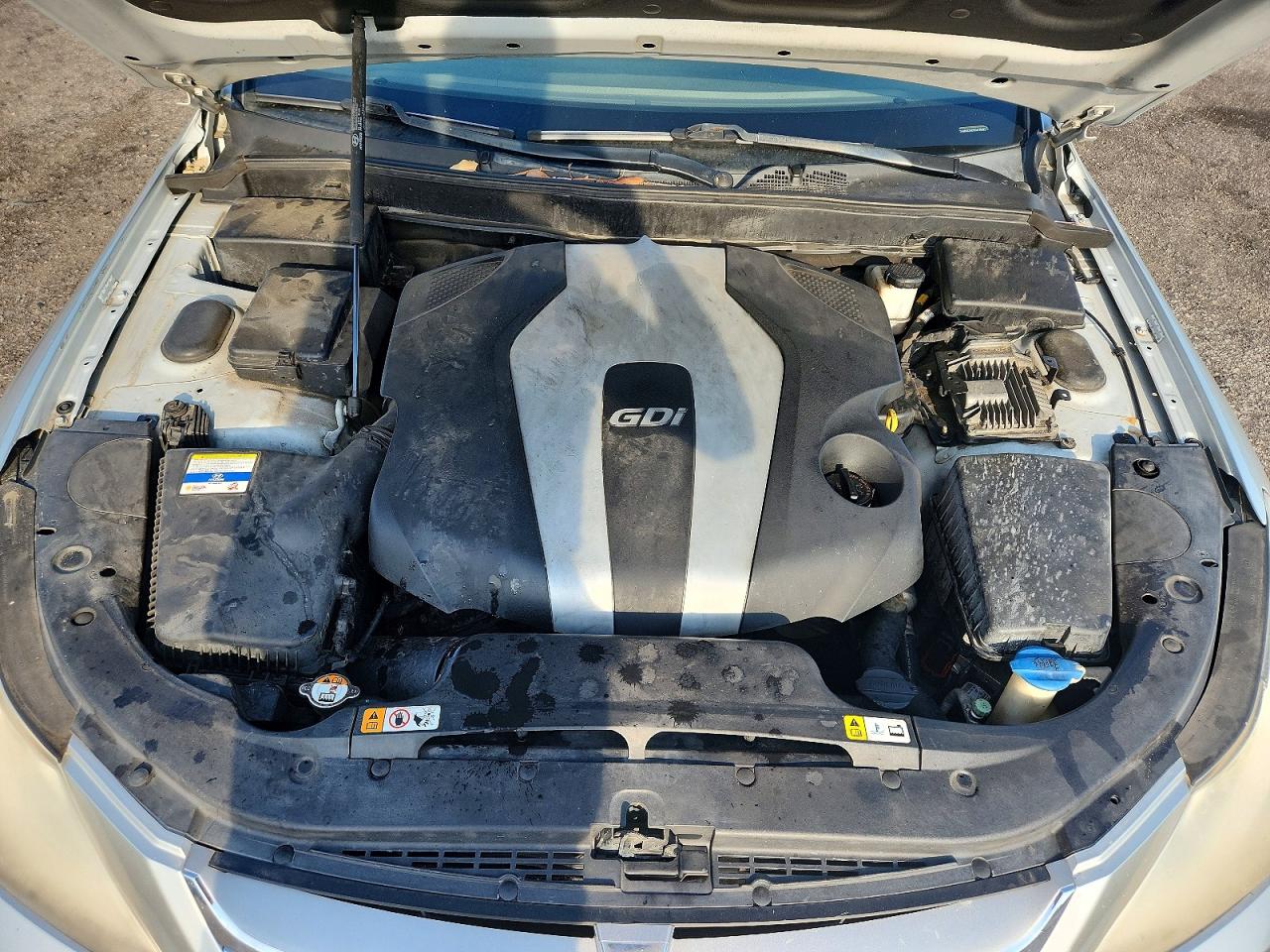 2012 Hyundai Genesis 3.8l Silver vin: KMHGC4DD5CU178022