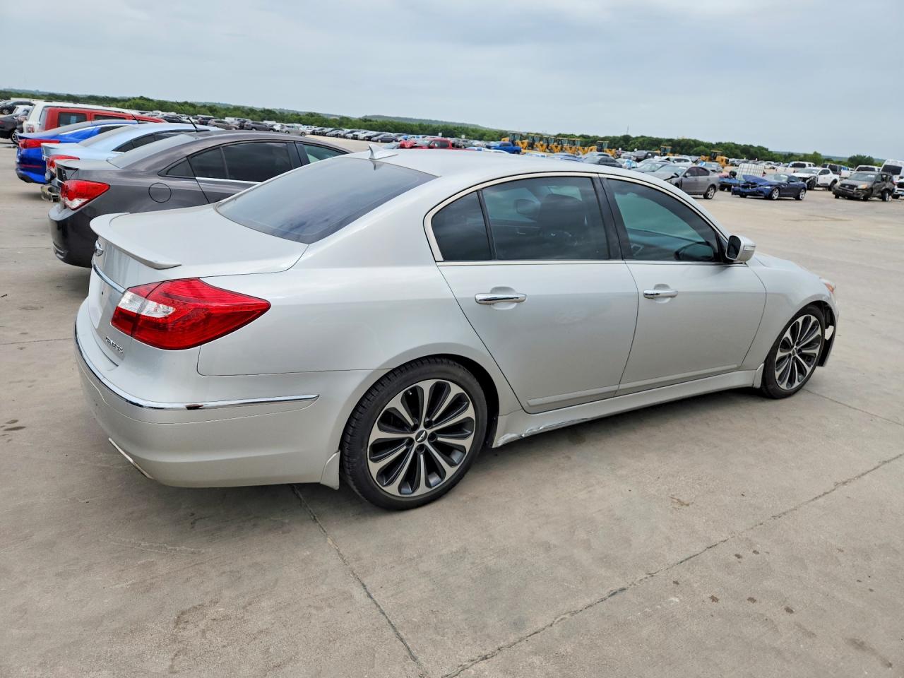 2012 Hyundai Genesis 3.8l Silver vin: KMHGC4DD5CU181258