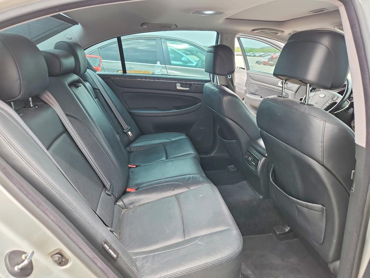 2012 Hyundai Genesis 3.8l Silver vin: KMHGC4DD5CU181258