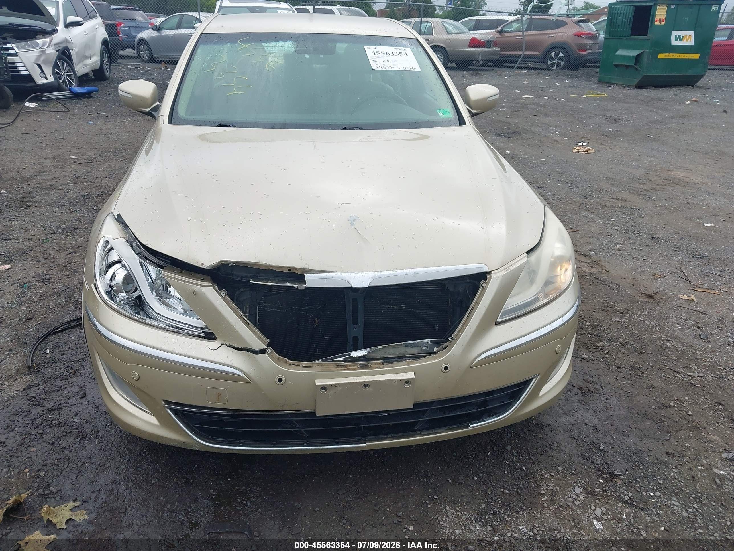 2012 Hyundai Genesis 3.8 Gold vin: KMHGC4DD5CU188632