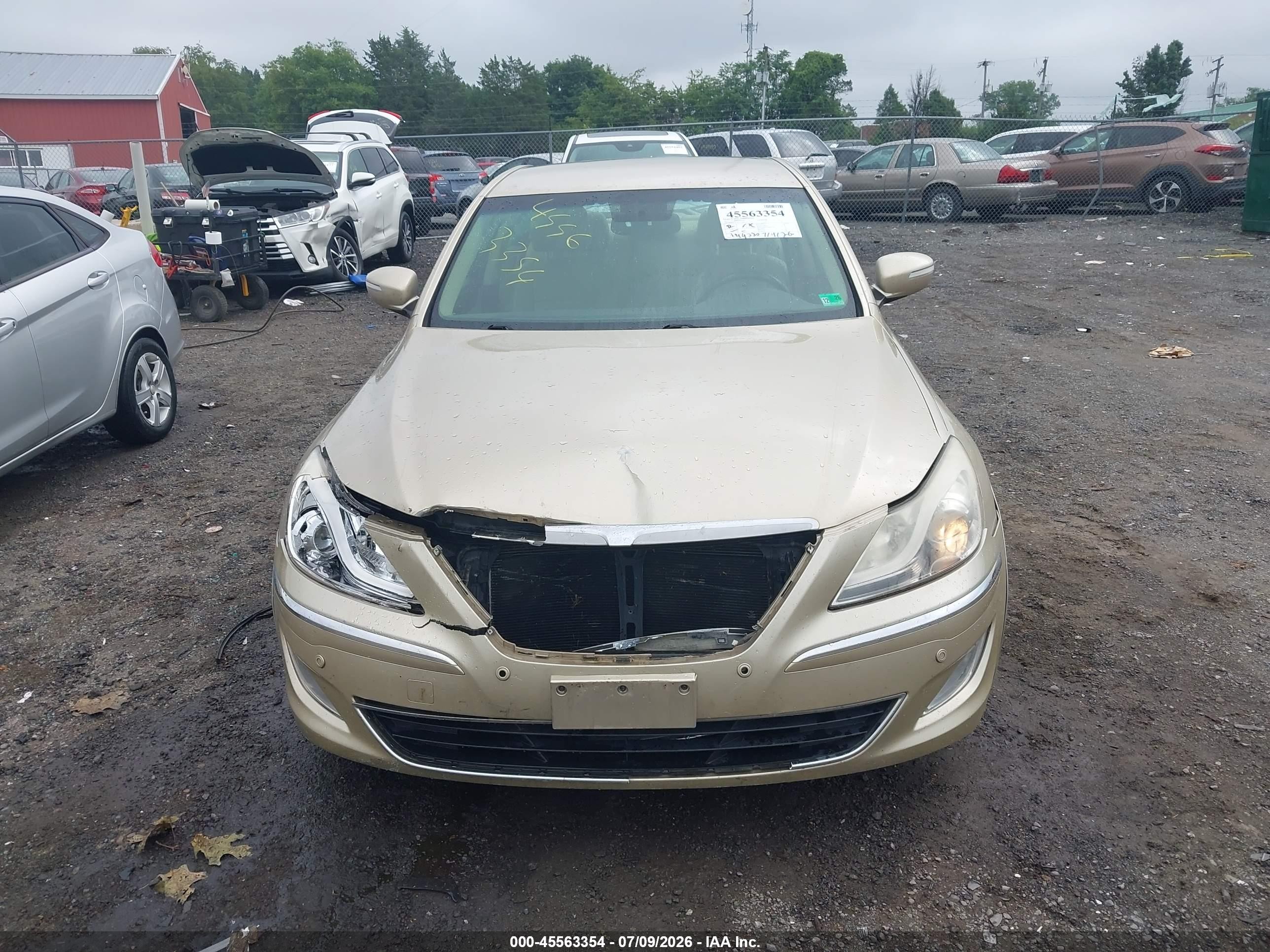 2012 Hyundai Genesis 3.8 Gold vin: KMHGC4DD5CU188632