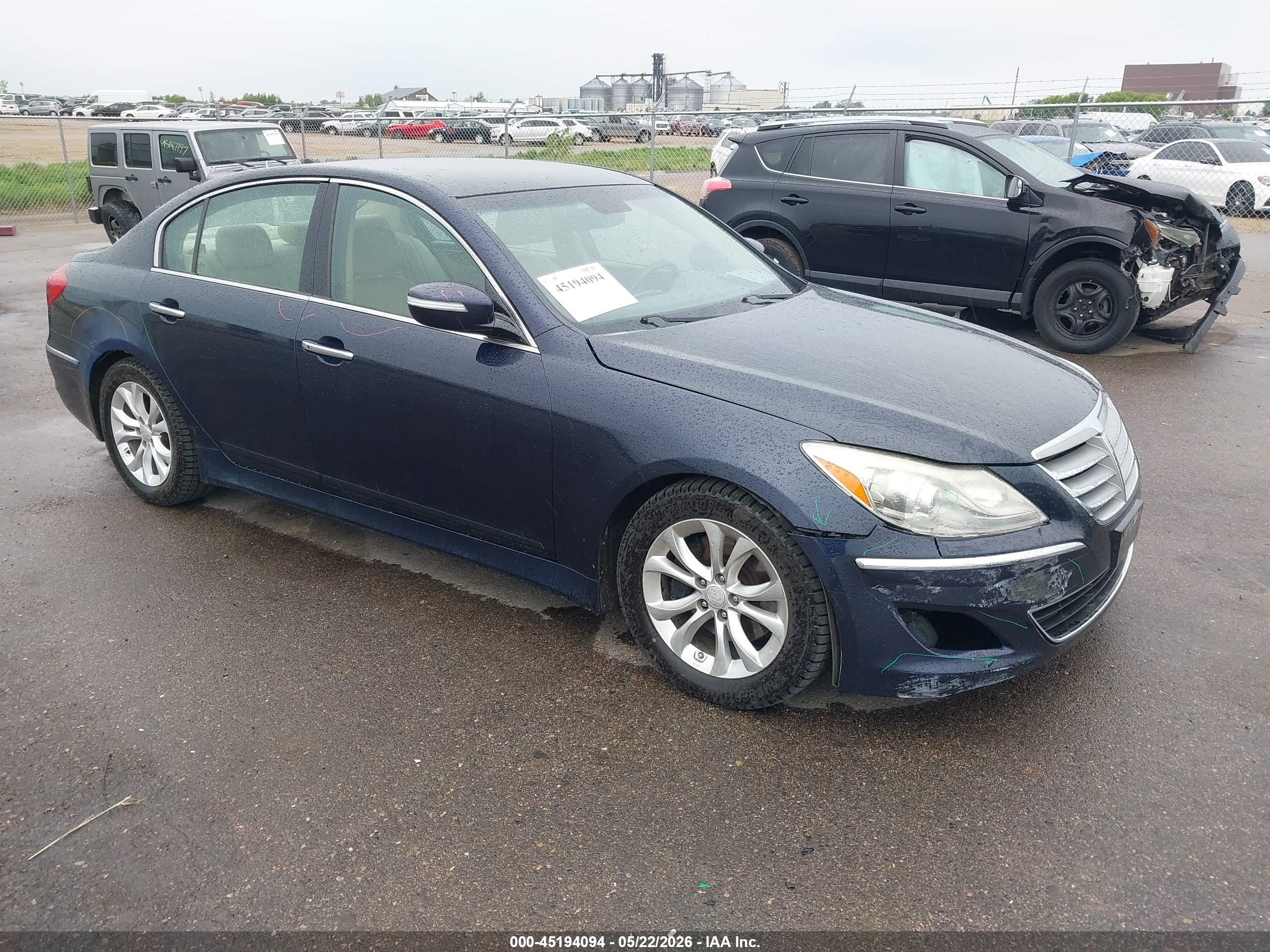 2012 Hyundai Genesis 3.8 Brown vin: KMHGC4DD5CU193619