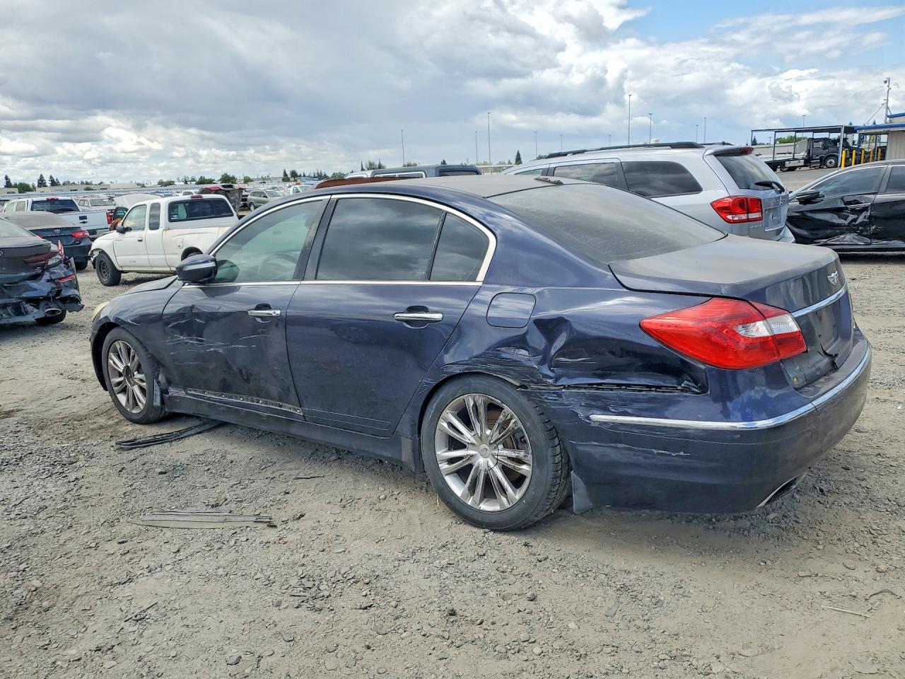 2012 Hyundai Genesis 3.8l Синий vin: KMHGC4DD5CU201492
