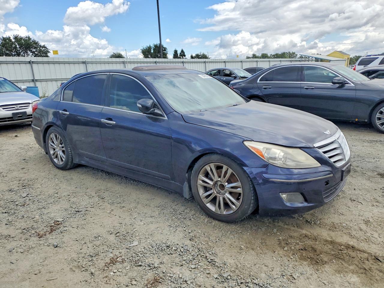 2012 Hyundai Genesis 3.8l Синий vin: KMHGC4DD5CU201492