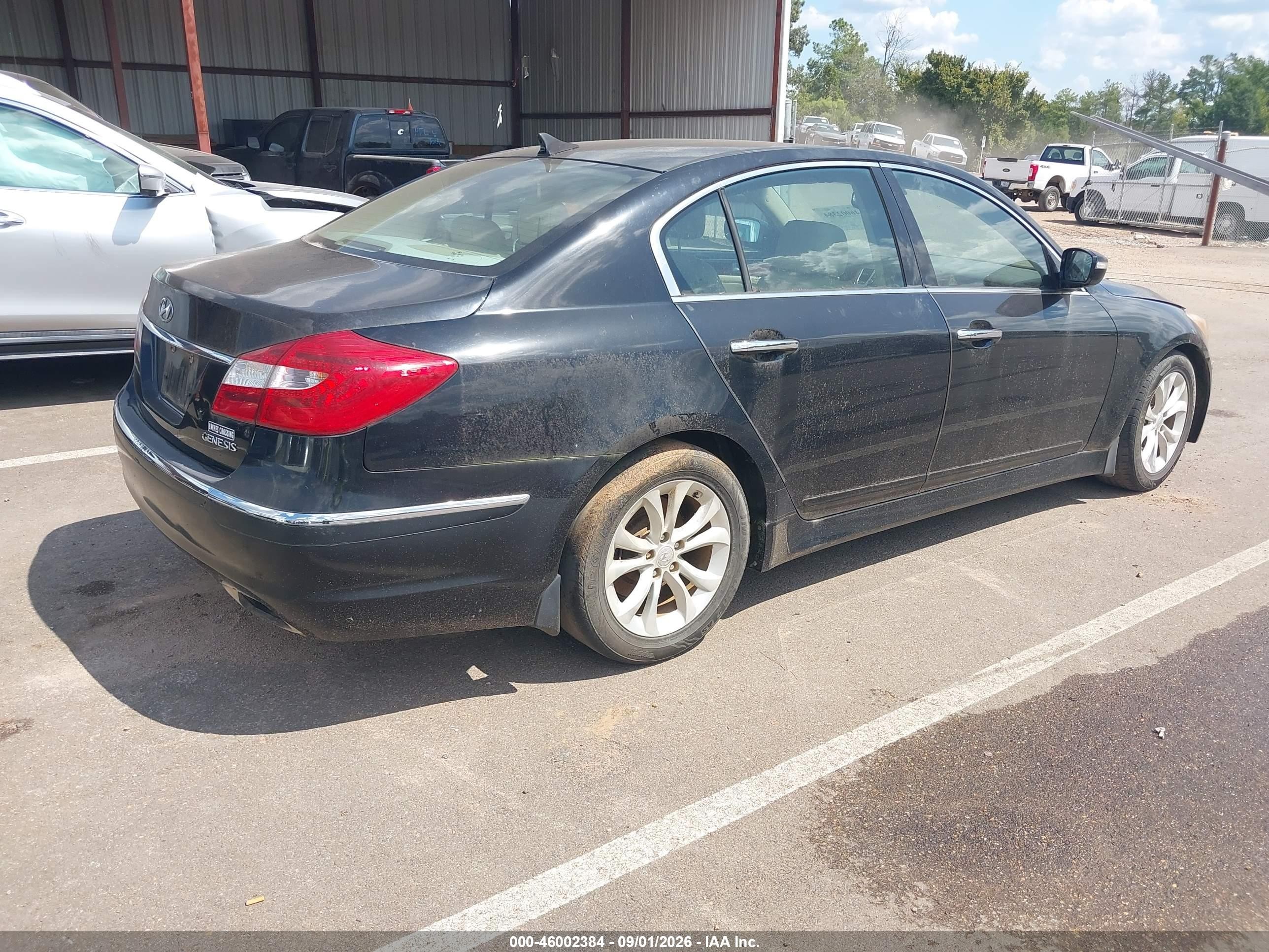 2012 Hyundai Genesis 3.8 Black vin: KMHGC4DD5CU205560