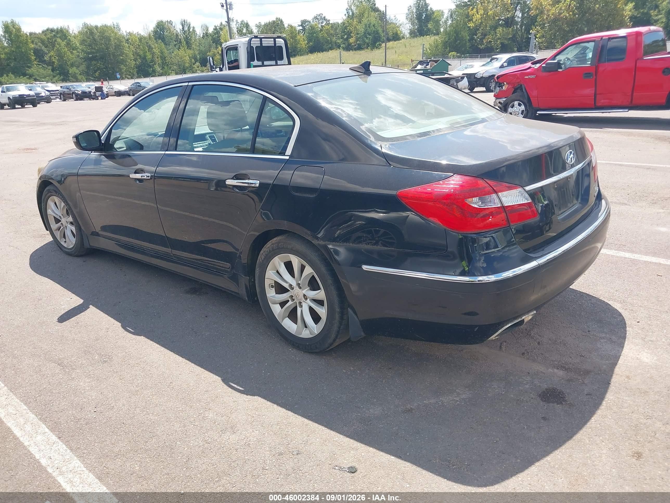 2012 Hyundai Genesis 3.8 Black vin: KMHGC4DD5CU205560
