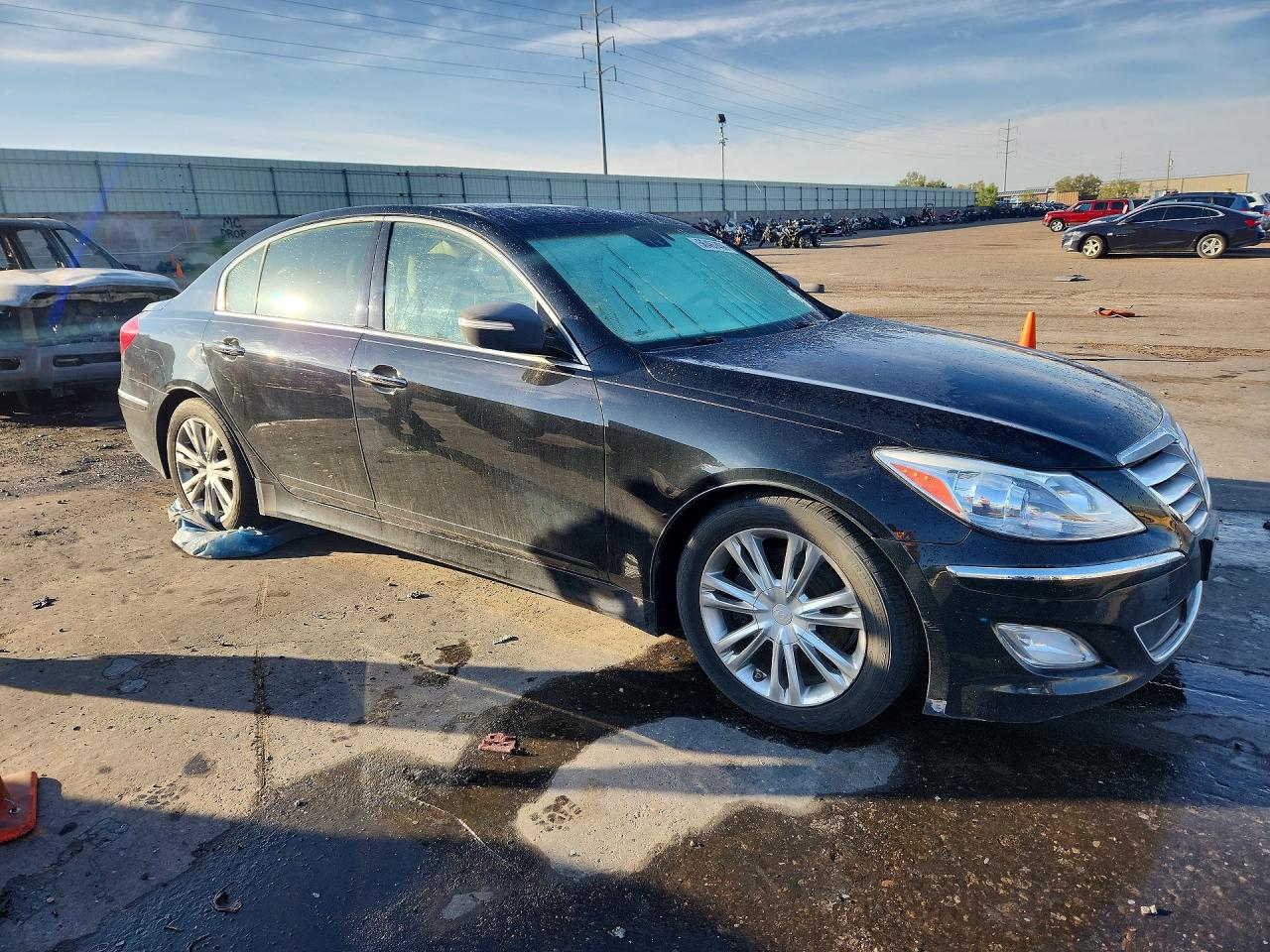 2013 Hyundai Genesis 3.8l Black vin: KMHGC4DD5DU224983