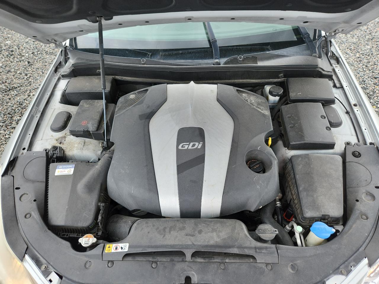 2013 Hyundai Genesis 3.8l Silver vin: KMHGC4DD5DU240939