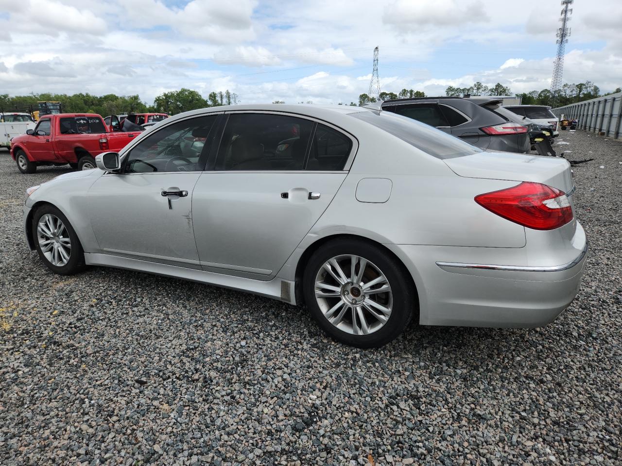 2013 Hyundai Genesis 3.8l Silver vin: KMHGC4DD5DU240939