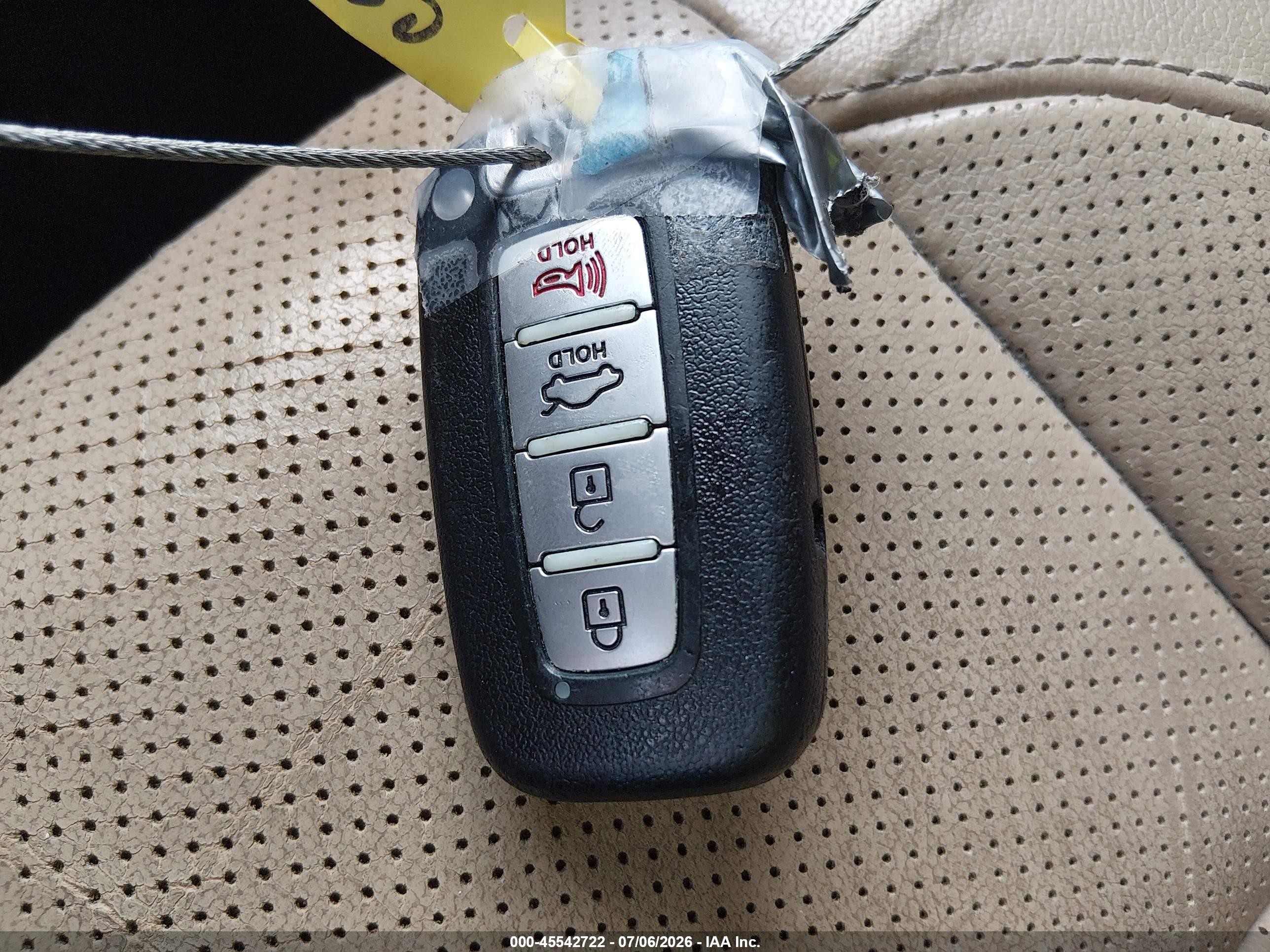 2013 Hyundai Genesis 3.8 Черный vin: KMHGC4DD5DU241914