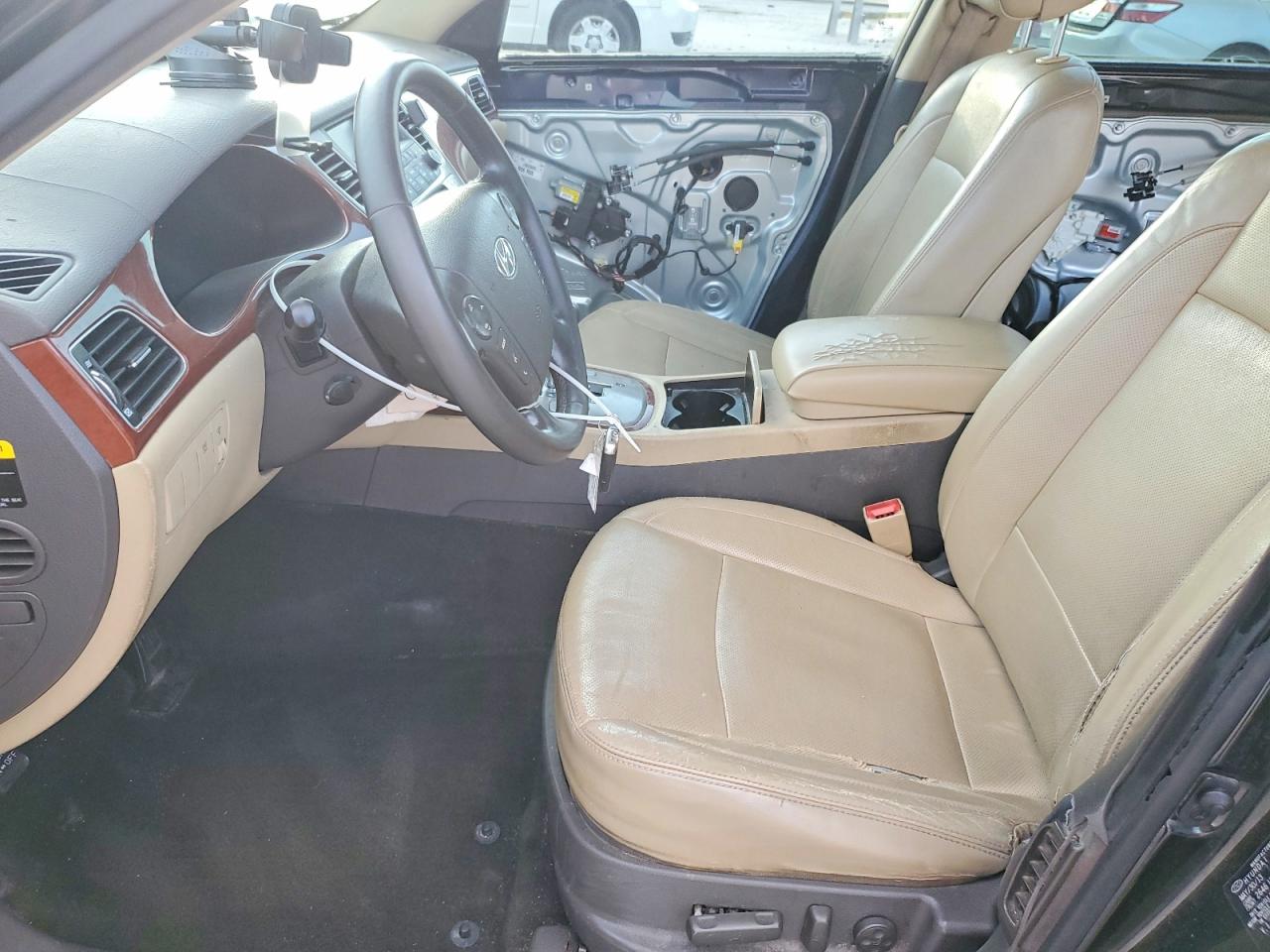 2013 Hyundai Genesis 3.8l Black vin: KMHGC4DD5DU246515