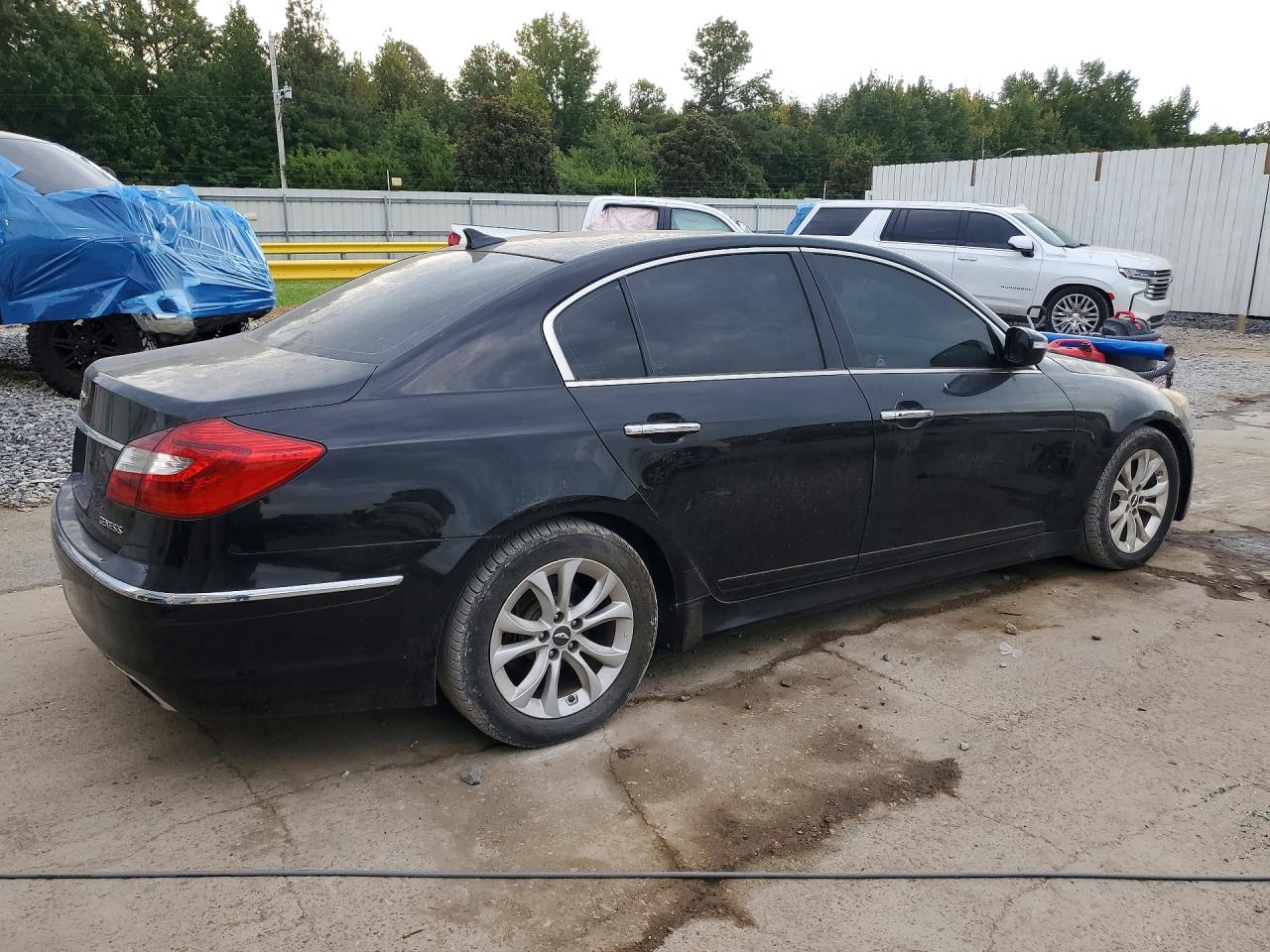 2013 Hyundai Genesis 3.8l Black vin: KMHGC4DD5DU247485