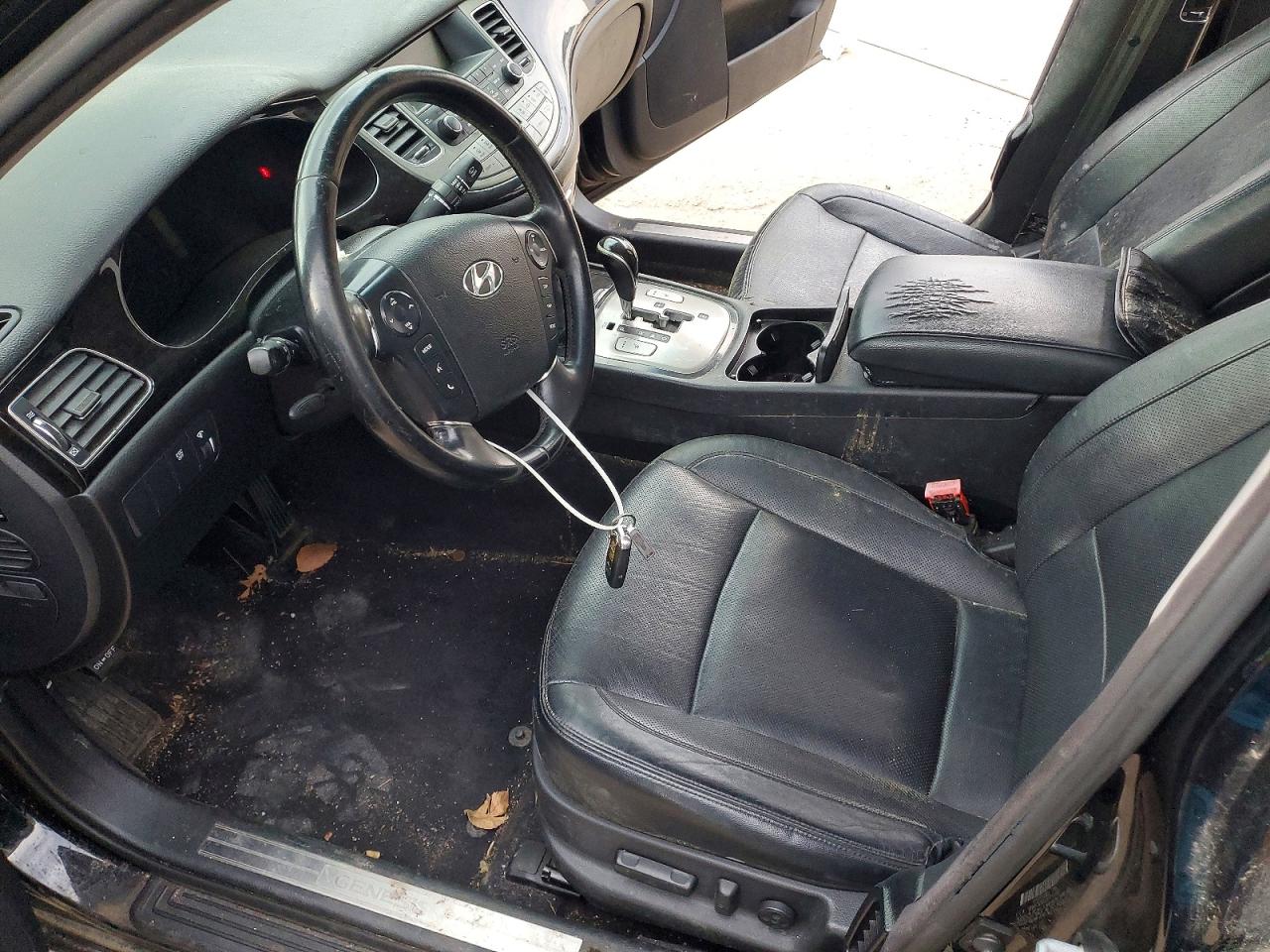 2013 Hyundai Genesis 3.8l Black vin: KMHGC4DD5DU247485
