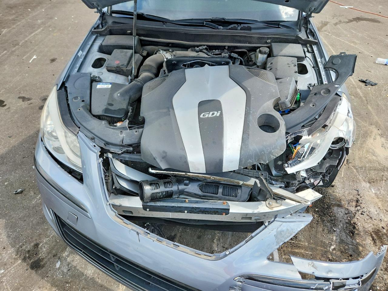 2013 Hyundai Genesis 3.8l Gray vin: KMHGC4DD5DU255358