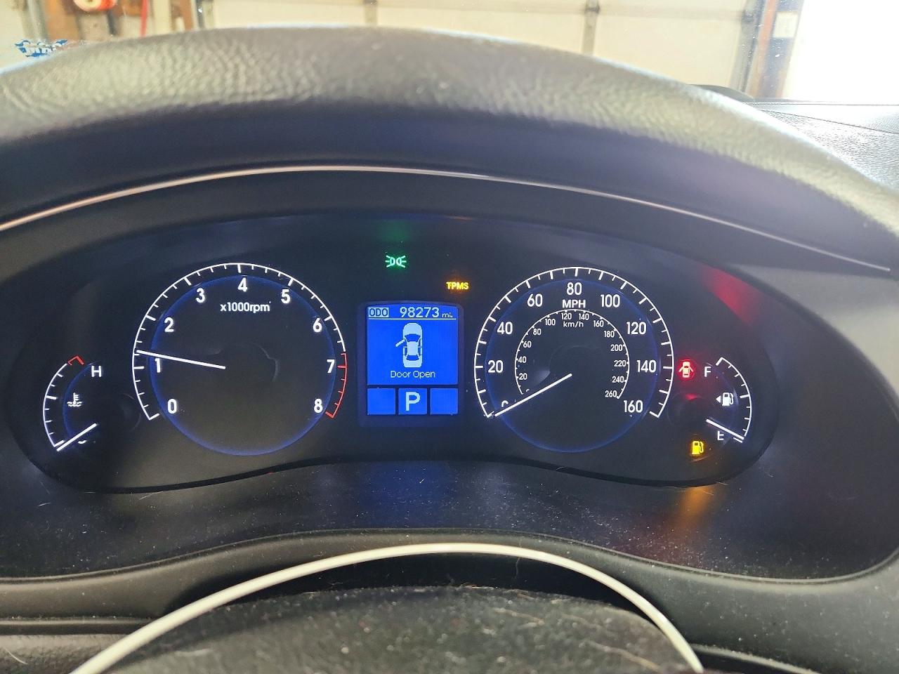 2013 Hyundai Genesis 3.8l Black vin: KMHGC4DD5DU256543