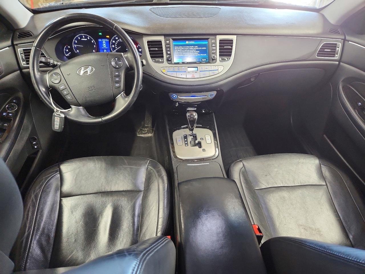 2013 Hyundai Genesis 3.8l Black vin: KMHGC4DD5DU256543
