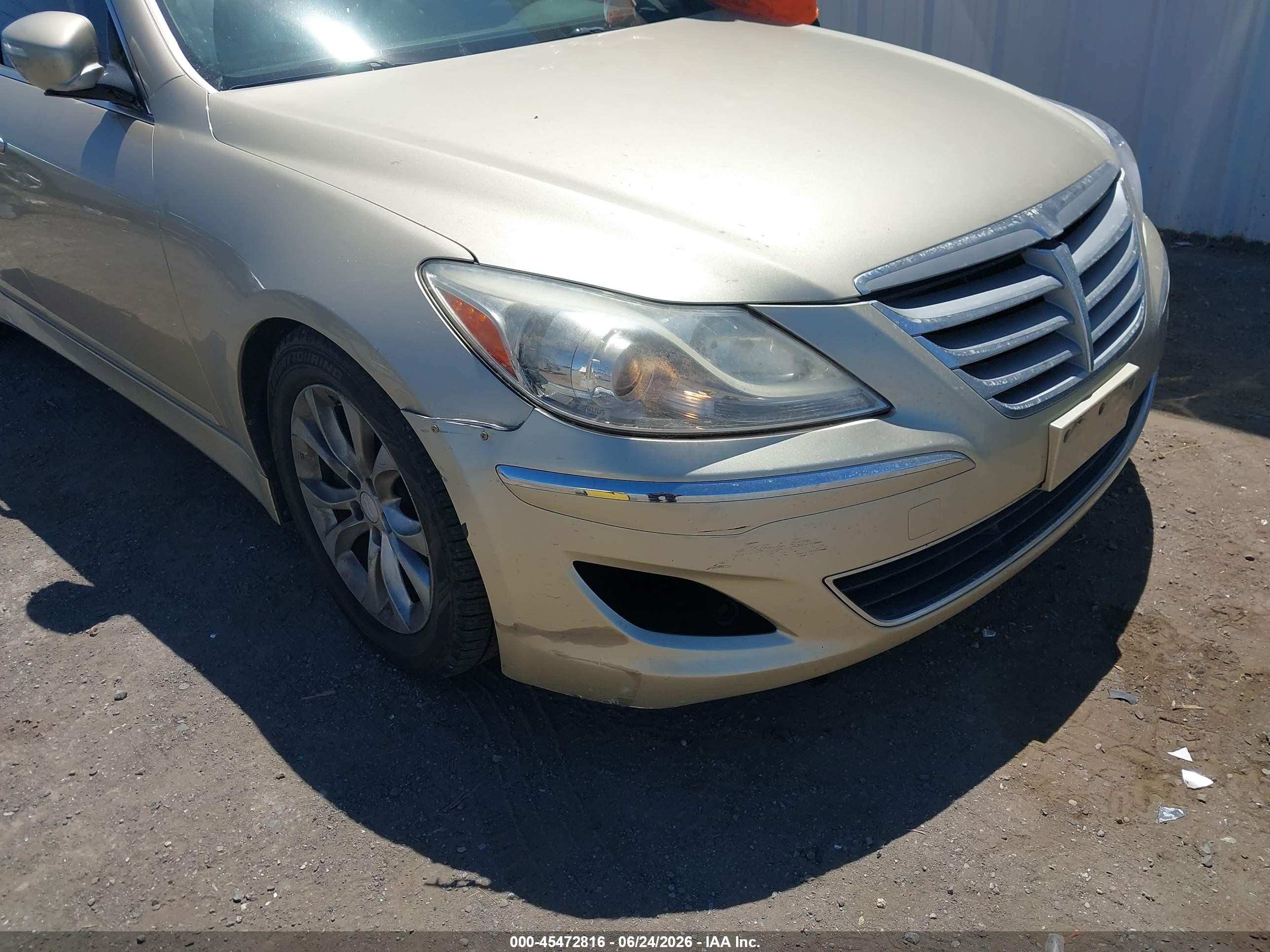 2012 Hyundai Genesis 3.8 Gold vin: KMHGC4DD6CU152691