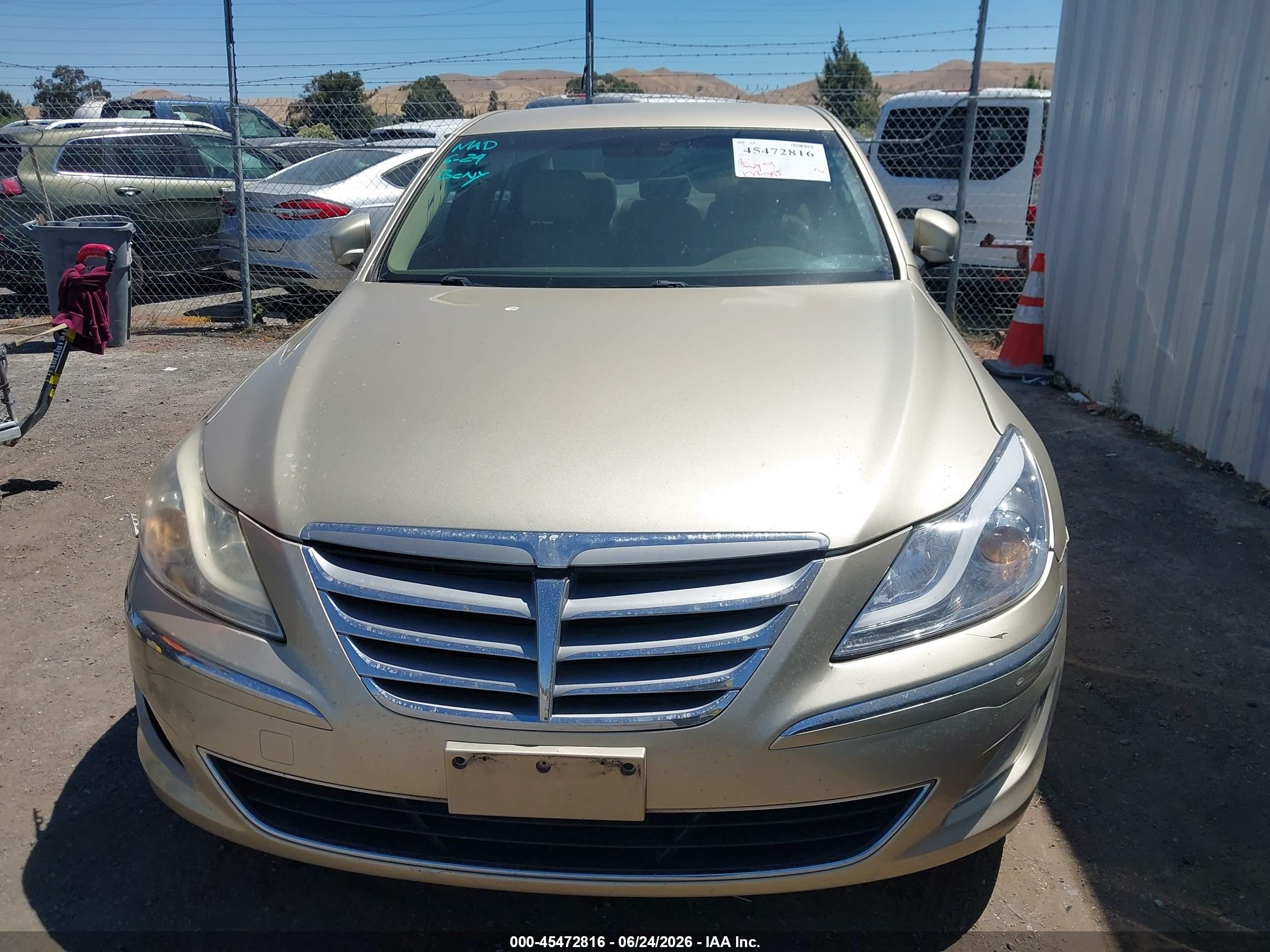 2012 Hyundai Genesis 3.8 Gold vin: KMHGC4DD6CU152691
