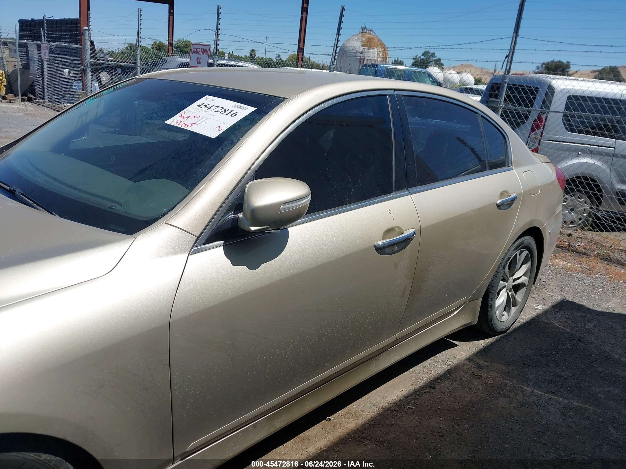 2012 Hyundai Genesis 3.8 Gold vin: KMHGC4DD6CU152691