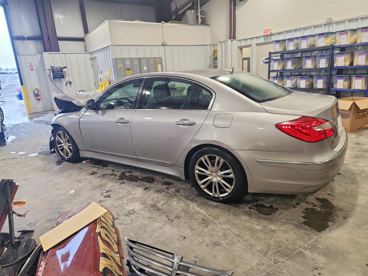 2012 Hyundai Genesis 3.8l Silver vin: KMHGC4DD6CU161309