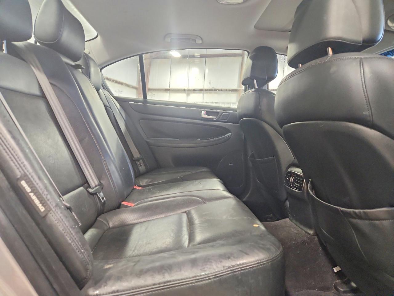 2012 Hyundai Genesis 3.8l Silver vin: KMHGC4DD6CU161309