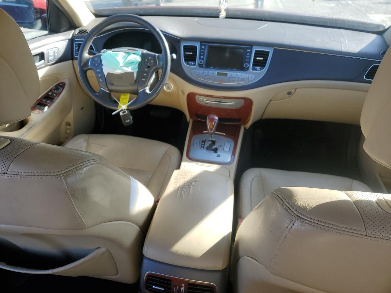 2012 Hyundai Genesis 3.8l Burgundy vin: KMHGC4DD6CU195007