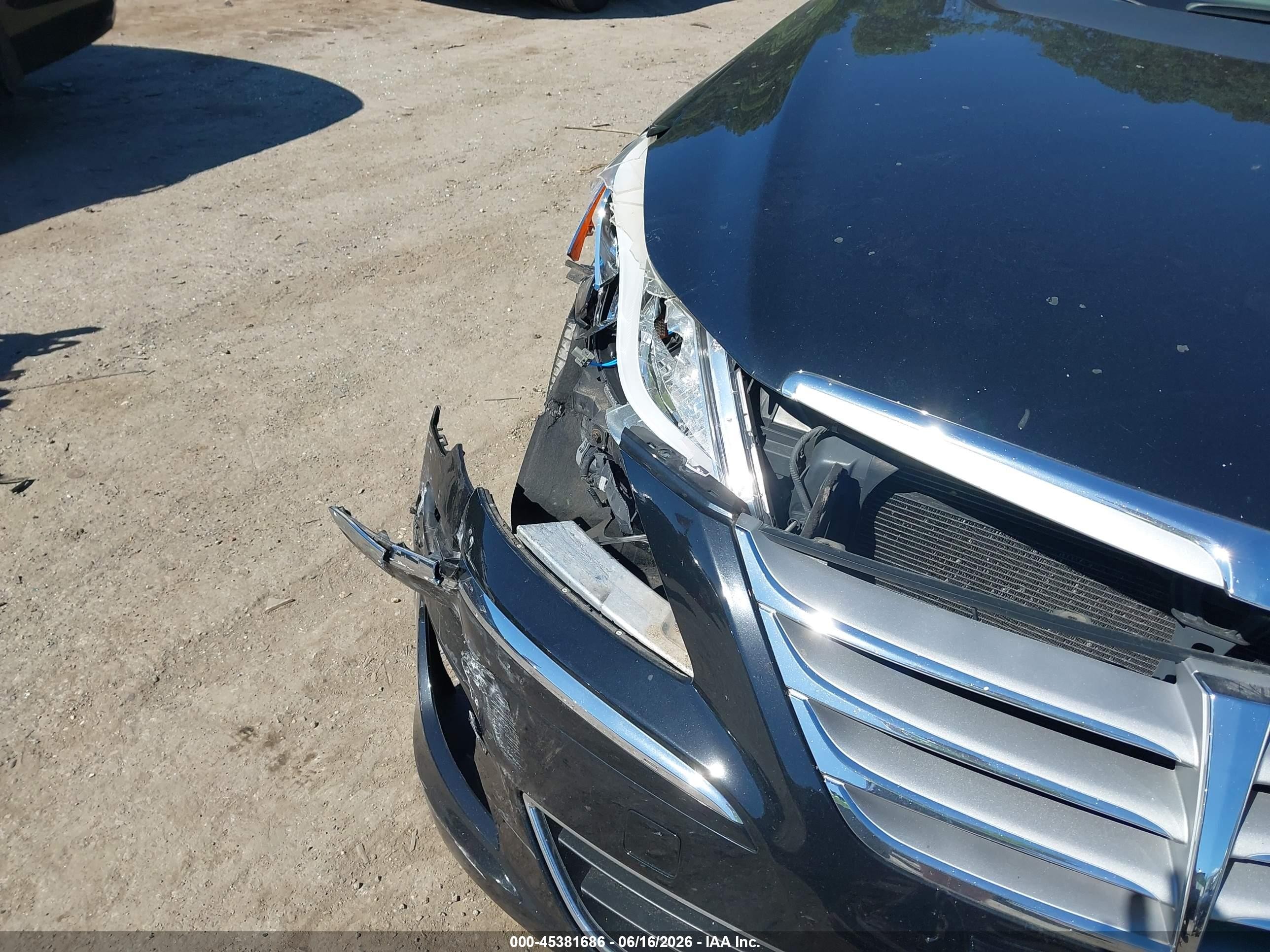 2012 Hyundai Genesis 3.8 Black vin: KMHGC4DD6CU198571