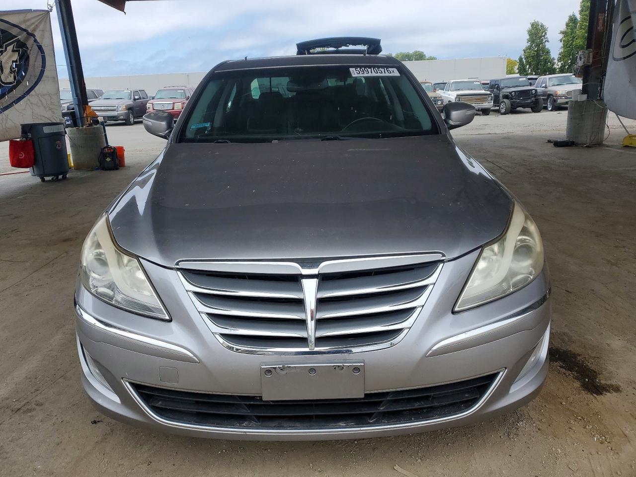 2012 Hyundai Genesis 3.8l Silver vin: KMHGC4DD6CU207561