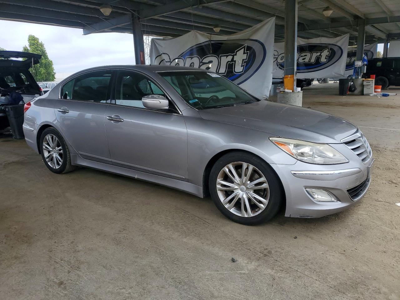 2012 Hyundai Genesis 3.8l Silver vin: KMHGC4DD6CU207561