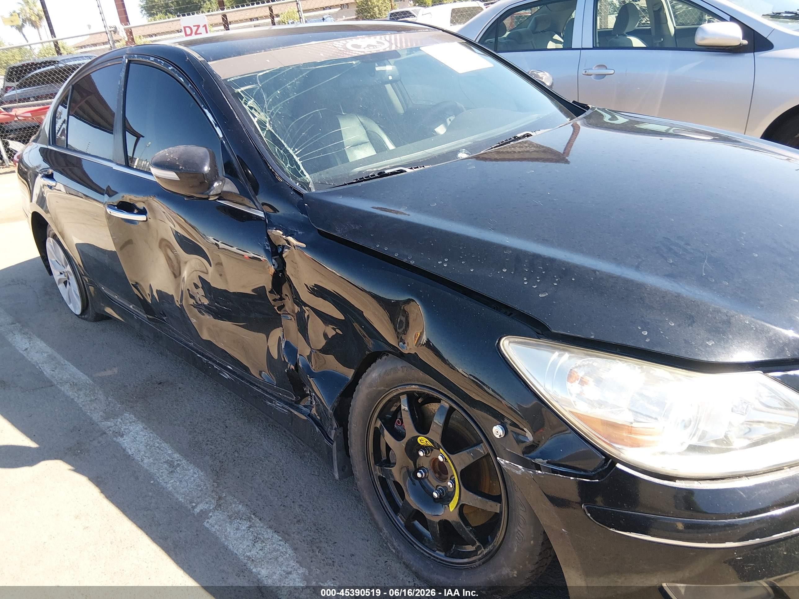 2013 Hyundai Genesis 3.8 Black vin: KMHGC4DD6DU209926