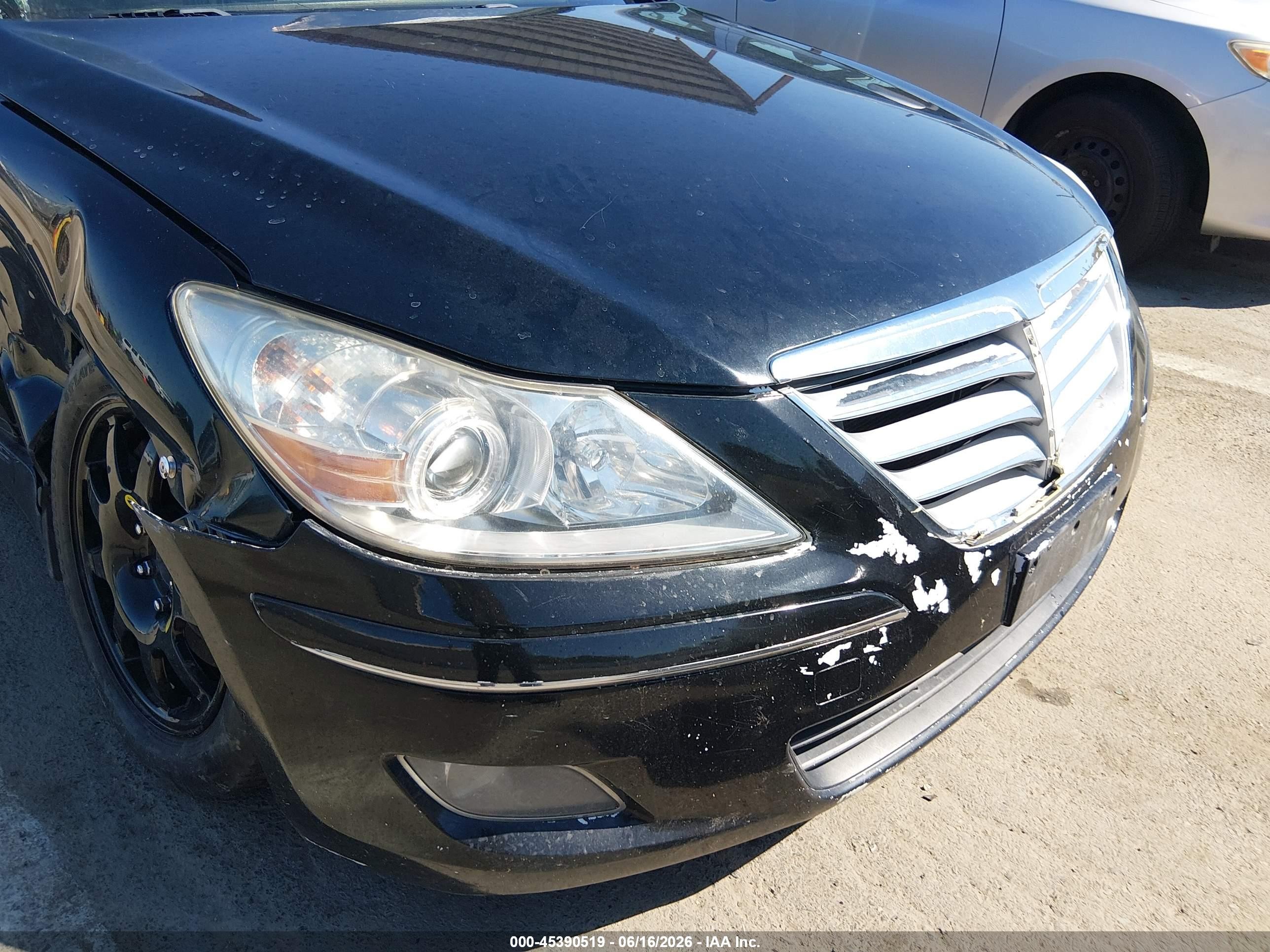 2013 Hyundai Genesis 3.8 Black vin: KMHGC4DD6DU209926