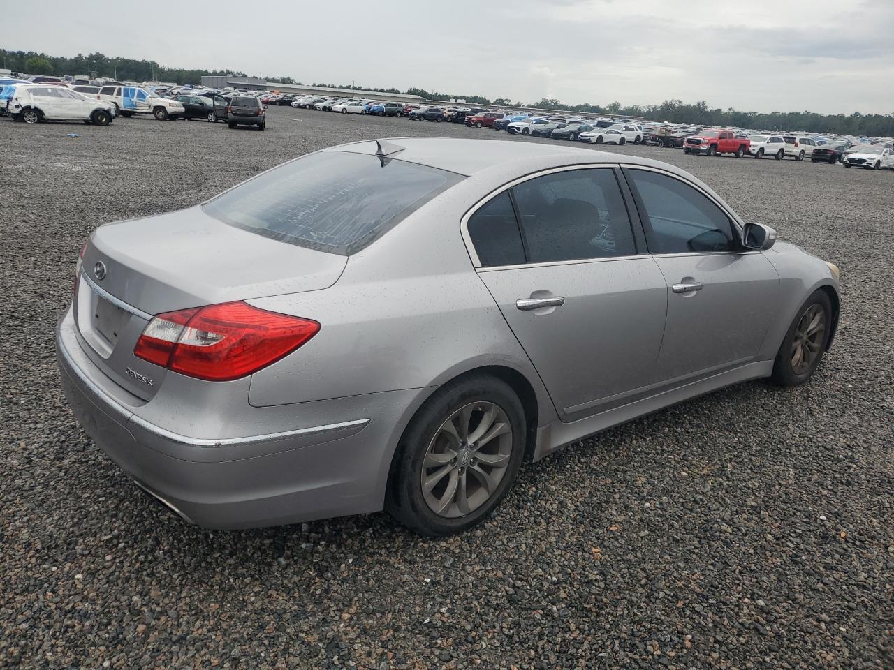 2013 Hyundai Genesis 3.8l Silver vin: KMHGC4DD6DU220957