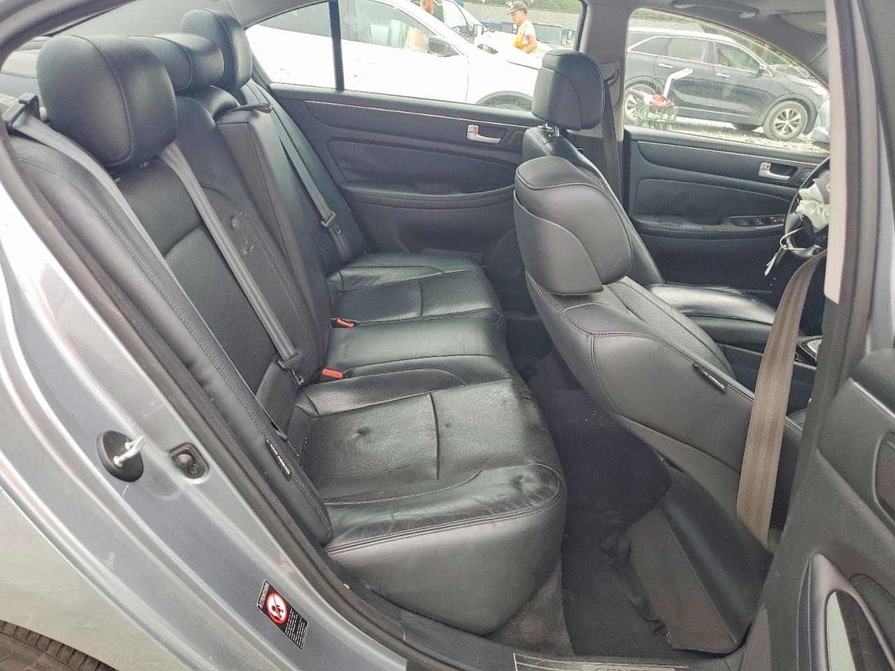 2014 Hyundai Genesis Gray vin: KMHGC4DD6EU262322