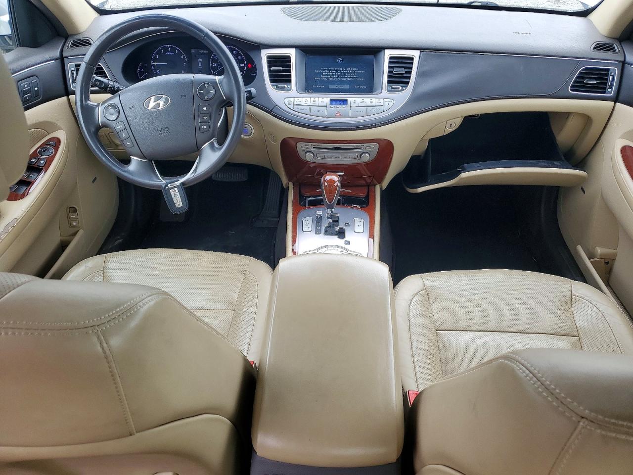 2014 Hyundai Genesis 3.8l Silver vin: KMHGC4DD6EU262983