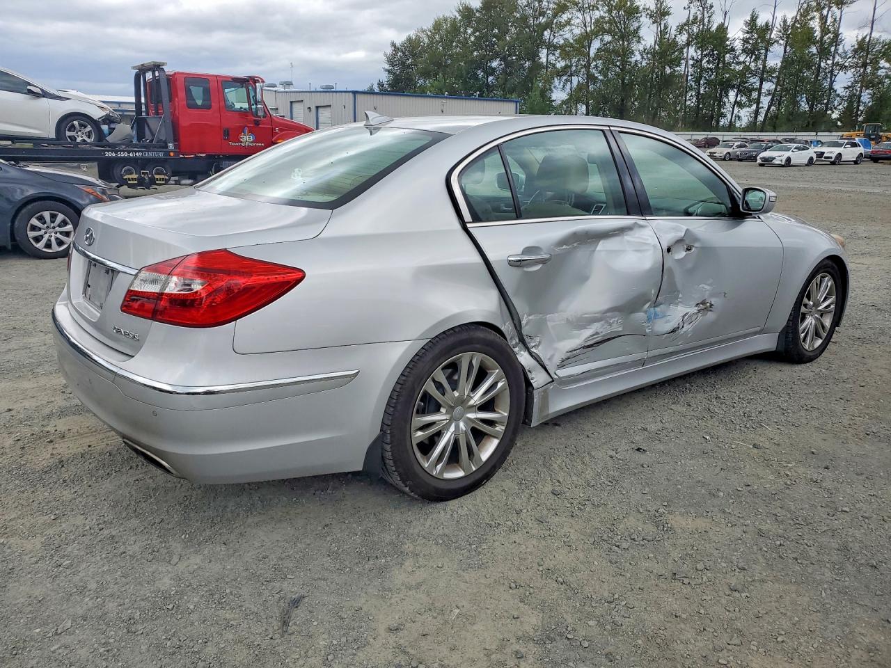2014 Hyundai Genesis 3.8l Silver vin: KMHGC4DD6EU262983