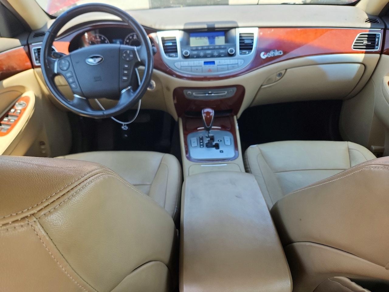 2012 Hyundai Genesis 3.8l Burgundy vin: KMHGC4DD7CU179057