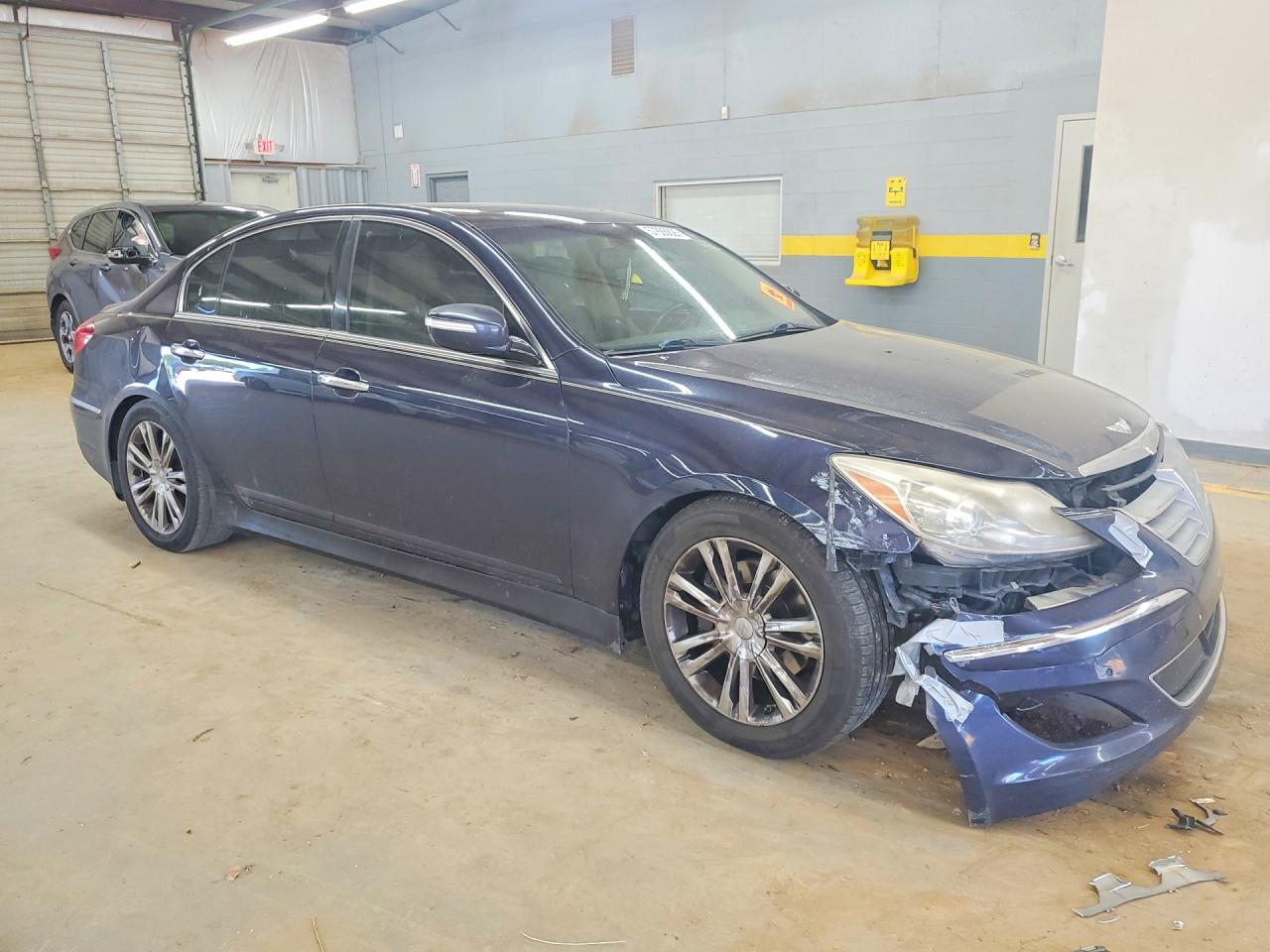 2012 Hyundai Genesis 3.8l Blue vin: KMHGC4DD7CU185859