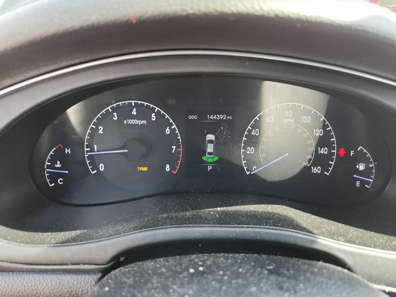 2012 Hyundai Genesis 3.8l Black vin: KMHGC4DD7CU193704