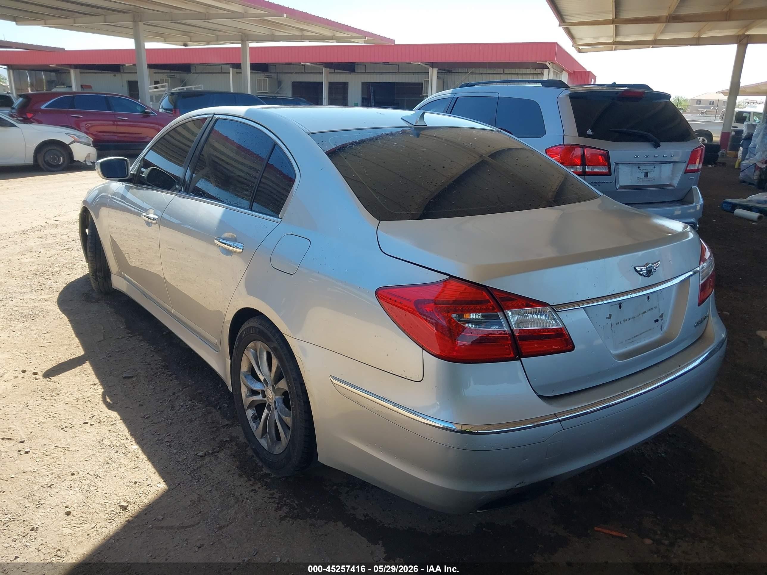 2012 Hyundai Genesis 3.8 Gray vin: KMHGC4DD7CU205138