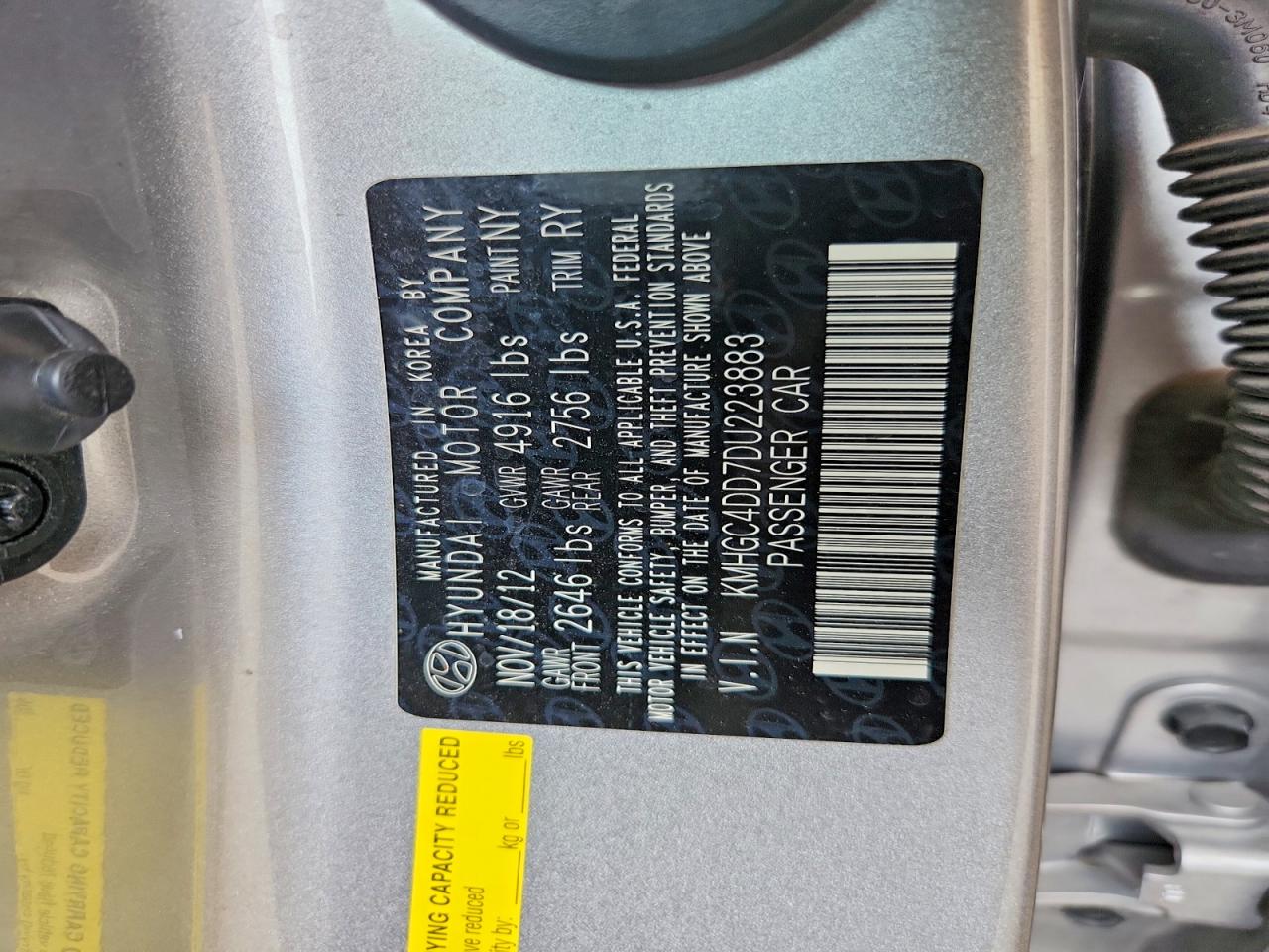 2013 Hyundai Genesis 3.8l Серый vin: KMHGC4DD7DU223883