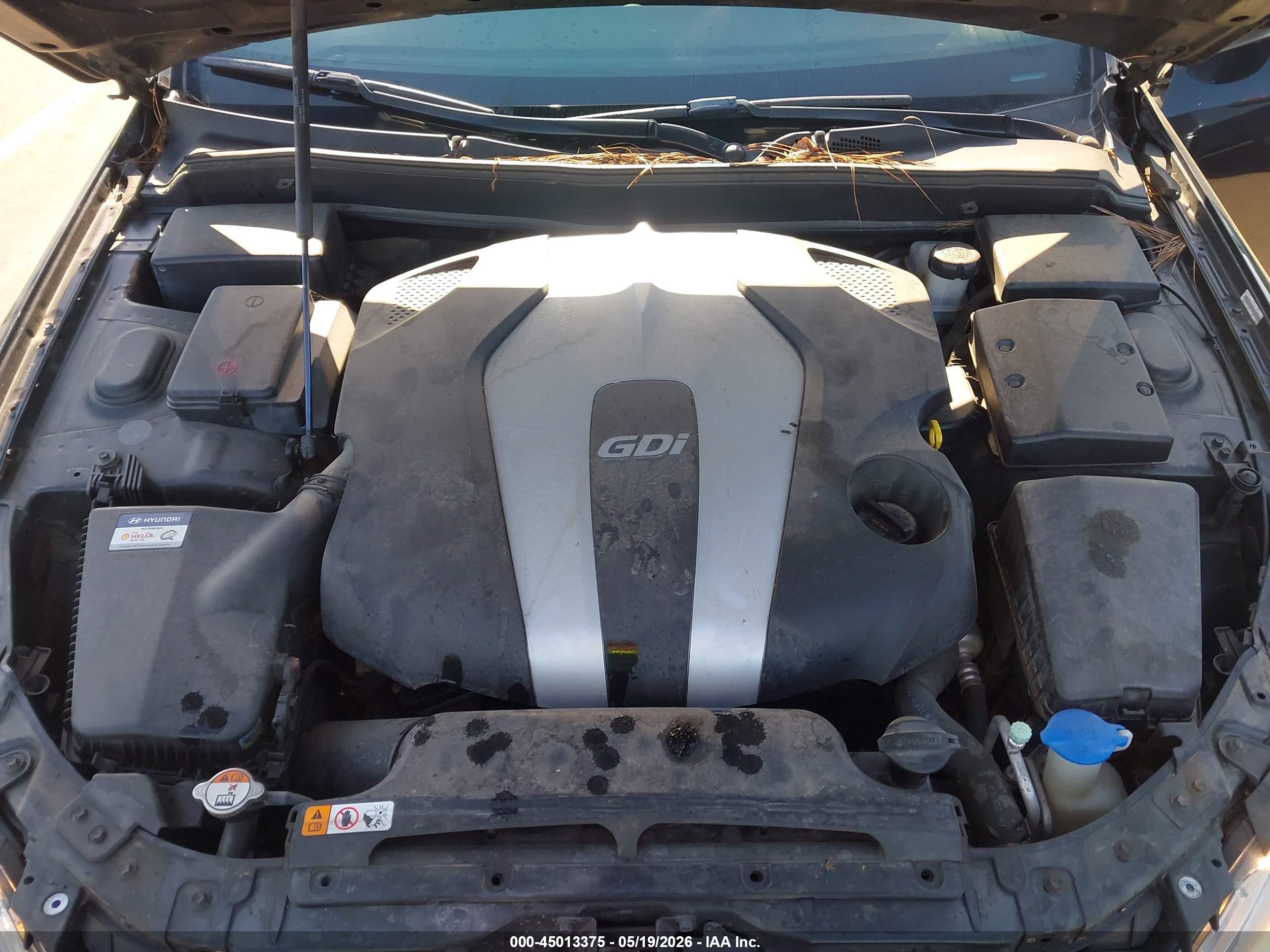 2013 Hyundai Genesis 3.8 Black vin: KMHGC4DD7DU228274