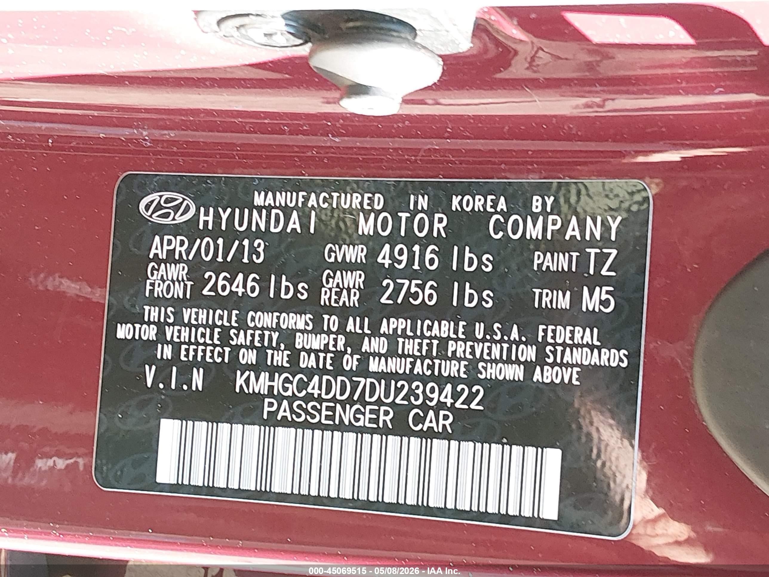 2013 Hyundai Genesis 3.8 Burgundy vin: KMHGC4DD7DU239422