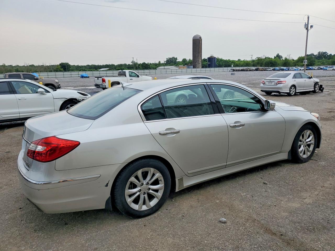 2013 Hyundai Genesis 3.8l Silver vin: KMHGC4DD7DU245091