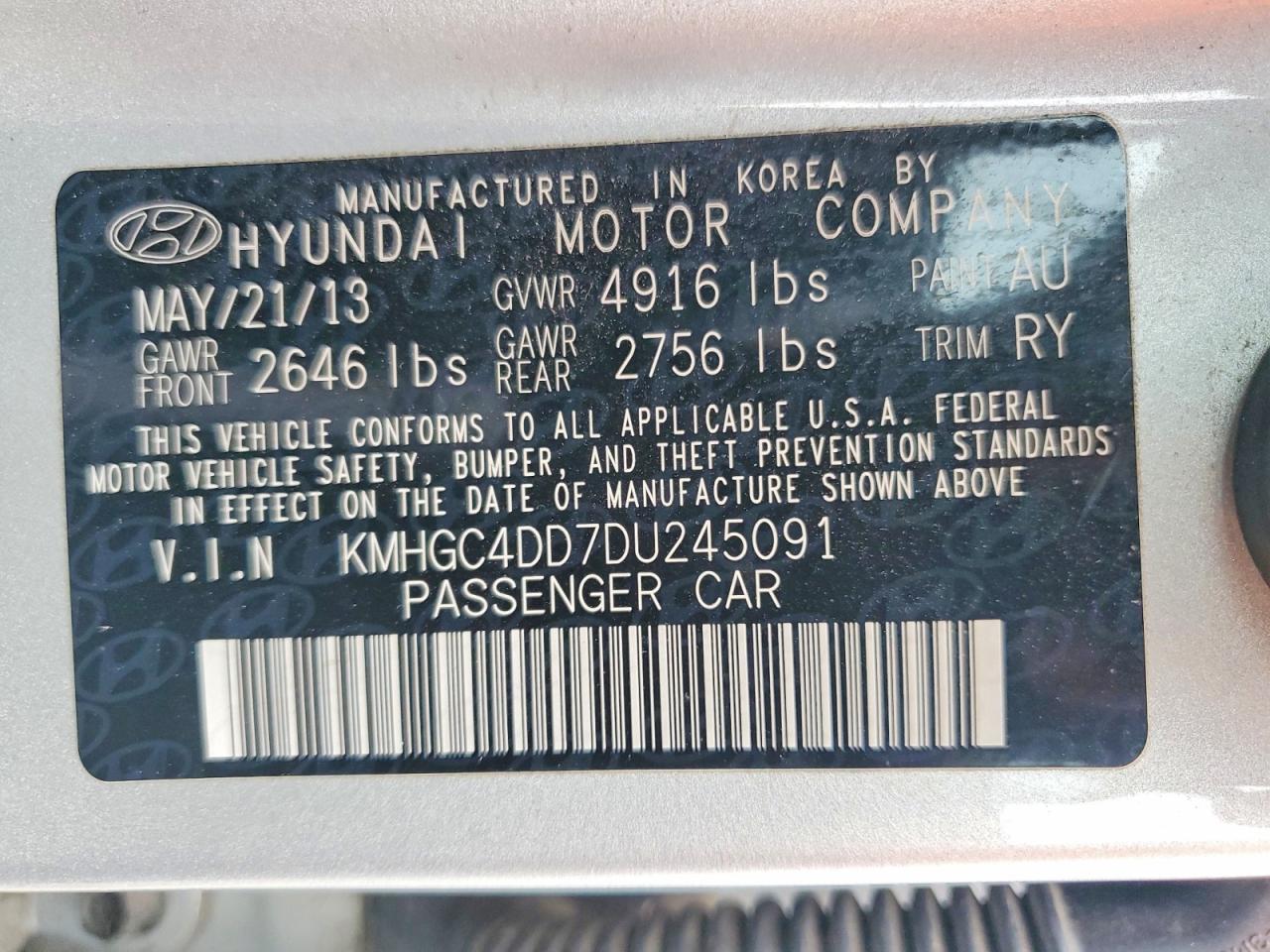 2013 Hyundai Genesis 3.8l Silver vin: KMHGC4DD7DU245091