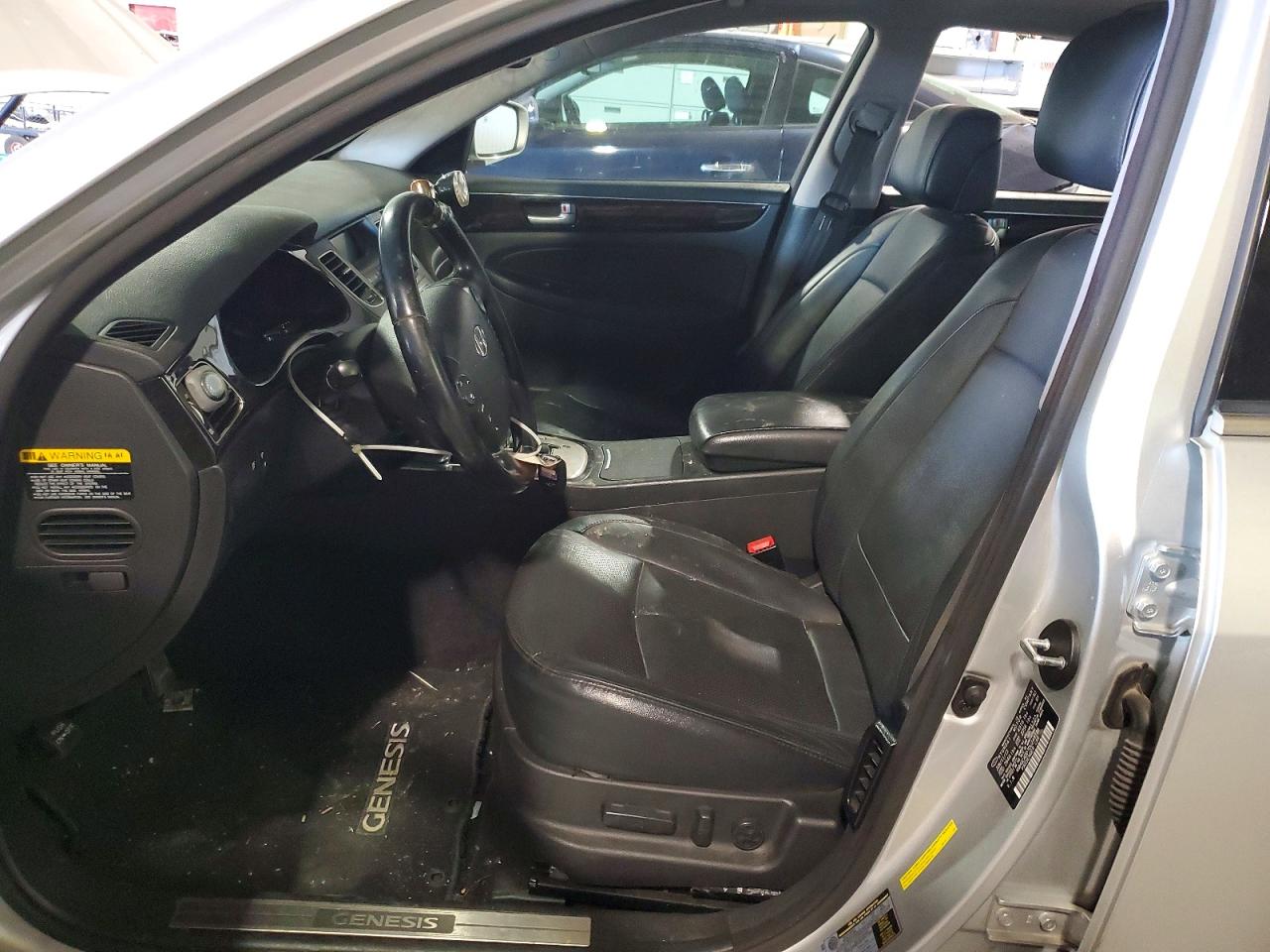 2013 Hyundai Genesis 3.8l Silver vin: KMHGC4DD7DU248136
