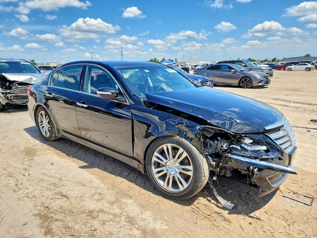 2013 Hyundai Genesis 3.8l Black vin: KMHGC4DD7DU253790